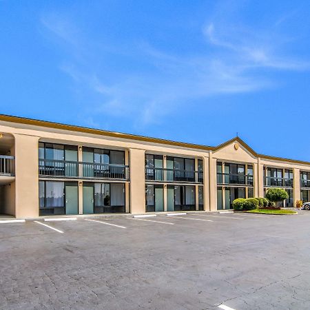Quality Inn Suwanee I-85 Ngoại thất bức ảnh