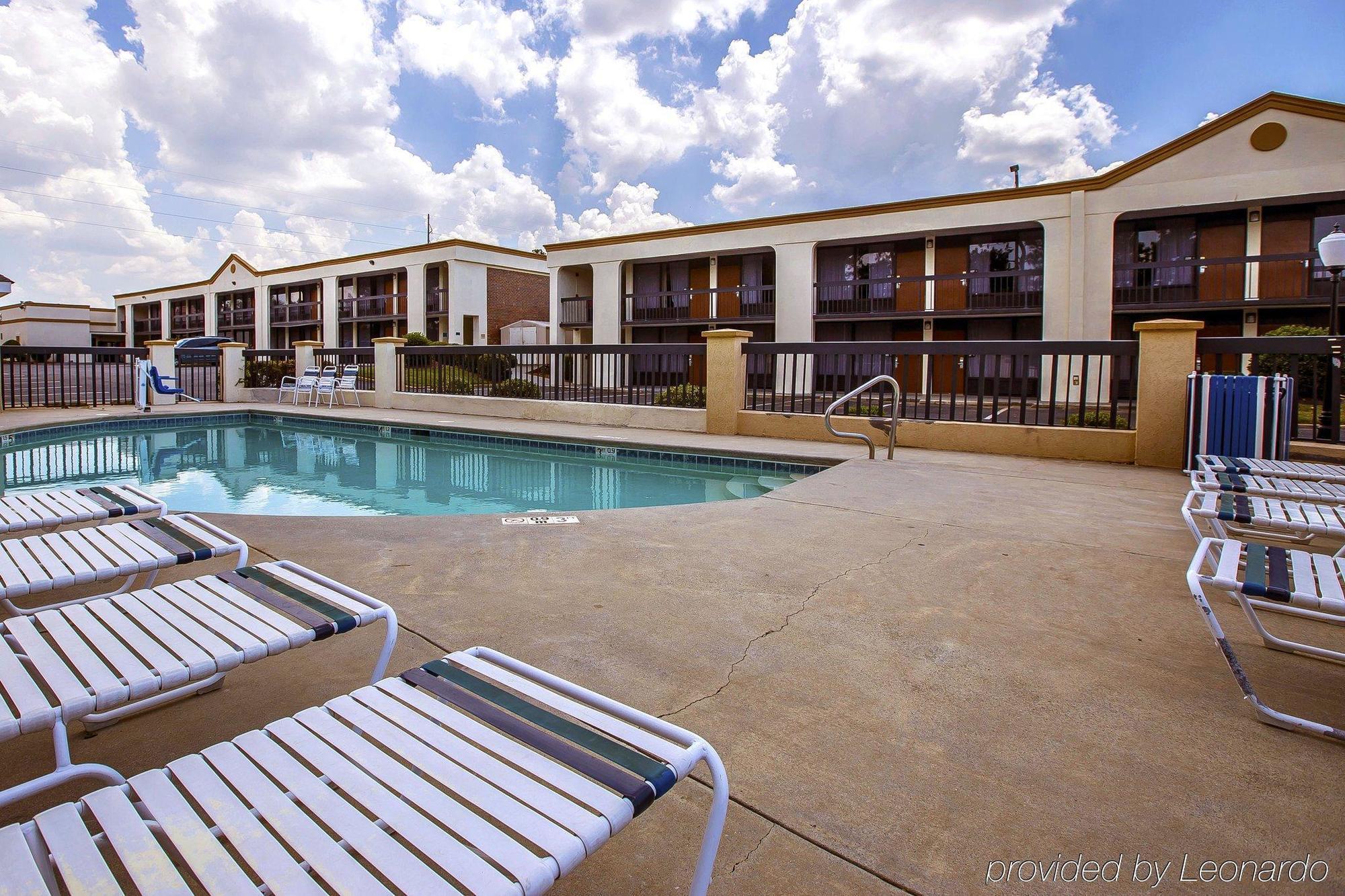 Quality Inn Suwanee I-85 Ngoại thất bức ảnh