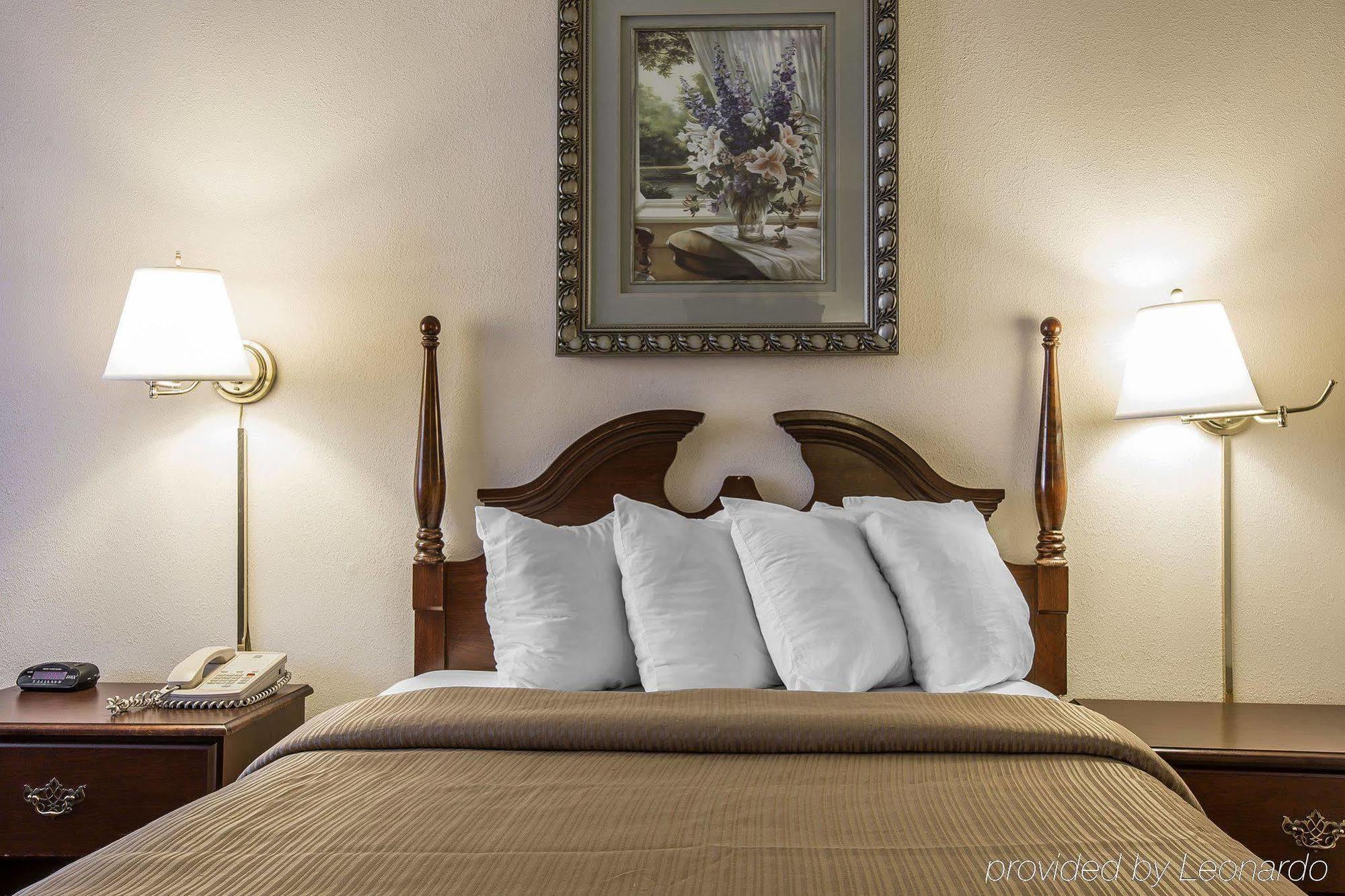 Quality Inn Suwanee I-85 Ngoại thất bức ảnh